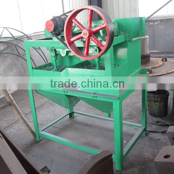 Gravity separation machine side movable diaphragm jig