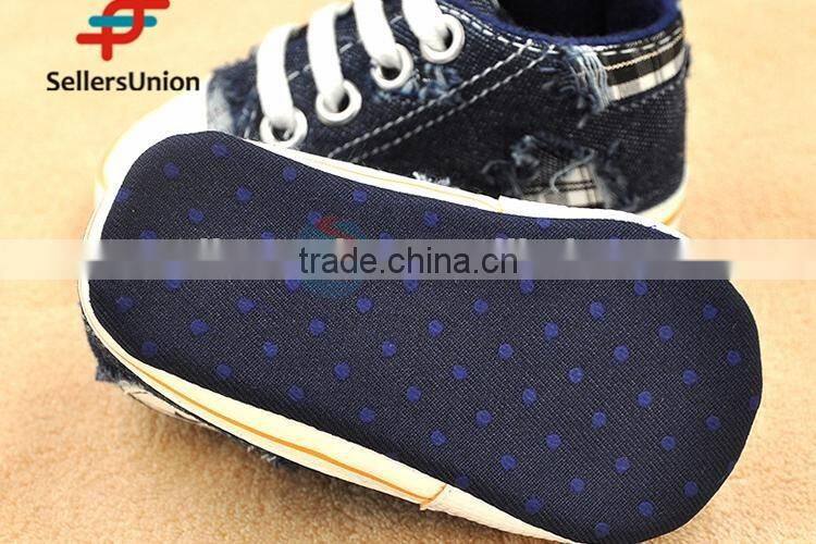 No.1 yiwu exporting commission agent wanted dark blue wholesale baby canvas shoes with star pattern