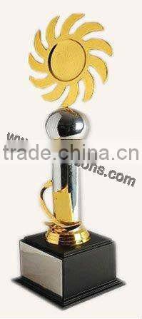 Christmas Decoratives Metal Trophy