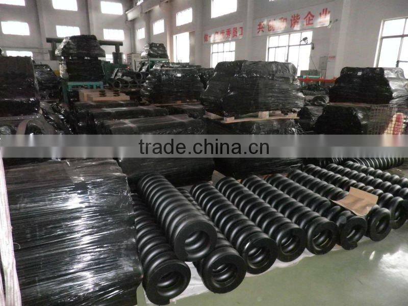 Komat.su Hitach i excavator track adjuster assembly