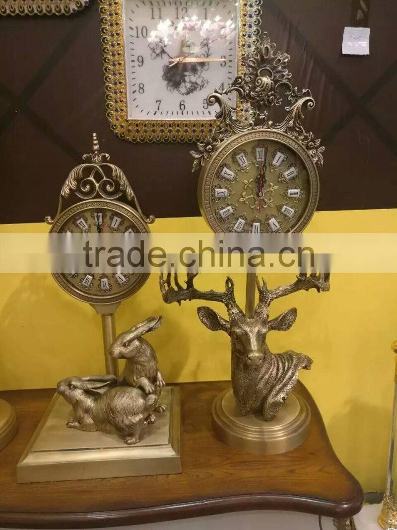 Vintage Metal Copper Art Clock, Creative Design Desk Clock, Home Decorative Art and Craft