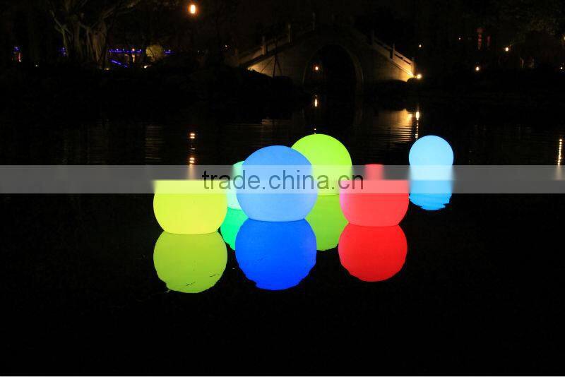 Rechargeable colorful Green protection plastic shell warterproof led floating ball light