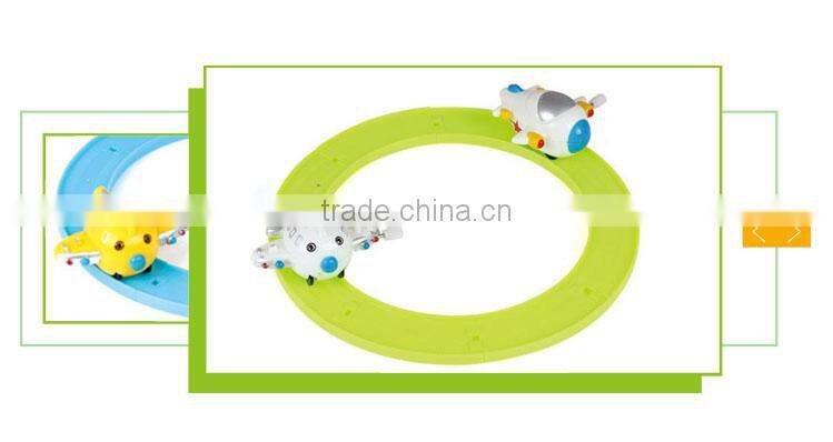Cheap plastic plane with track plane toy small wind up motors