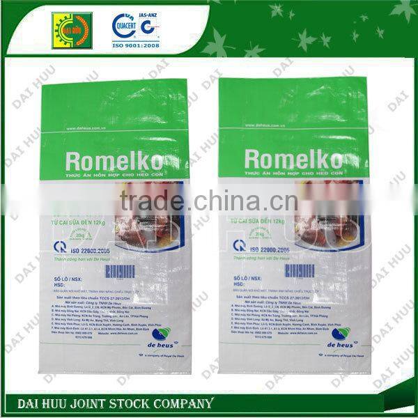 PP woven bag with Lamination using for animal feed