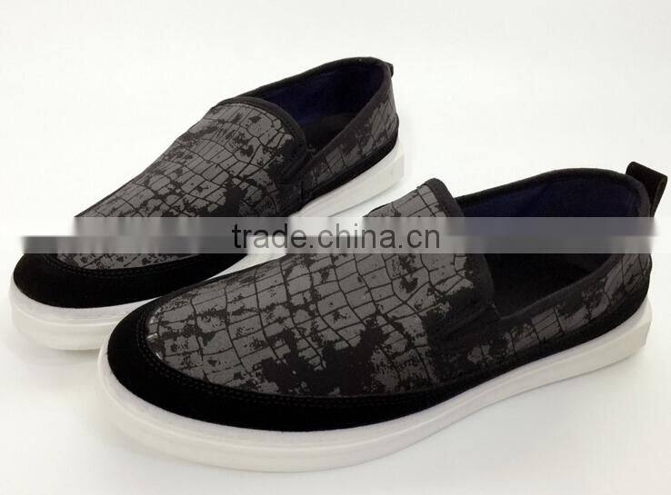 GZY Fashion Men Casual Shoes Slip-On Shoes For Men Flat Shoes Men