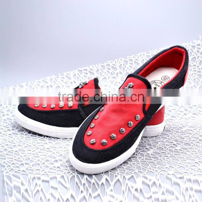Comfortable design student fashion flat slip-on men canvas shoes with rivet