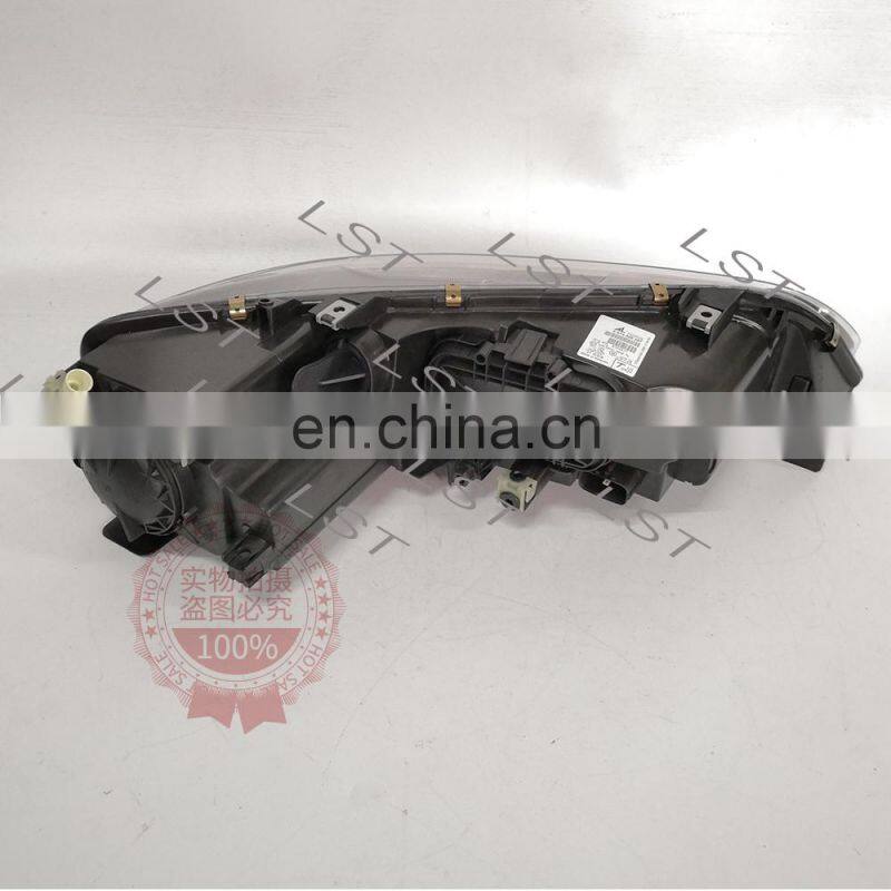 Car body parts car front light headlamp front lamp yellow headlight for M6 headlights high quality 2003 2004 2005