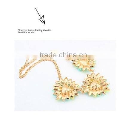 2015 New Colorful Flower Necklaces Jewelry Woman Gift
