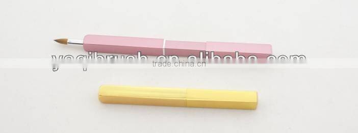 Professional retractable cosmetic lip brush red