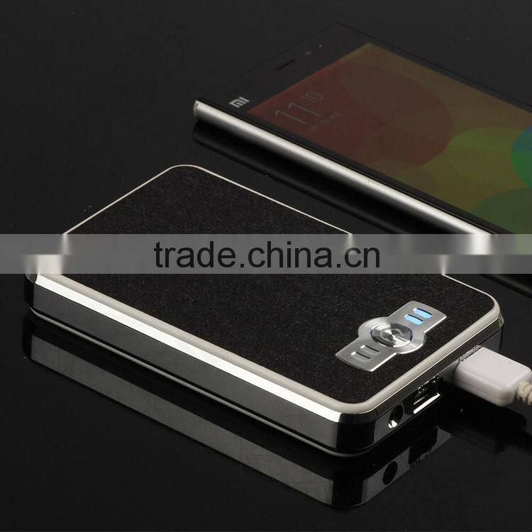 2015 new portable battery charger power banks with touching button