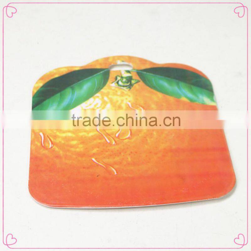 plastic vegetable cutting board
