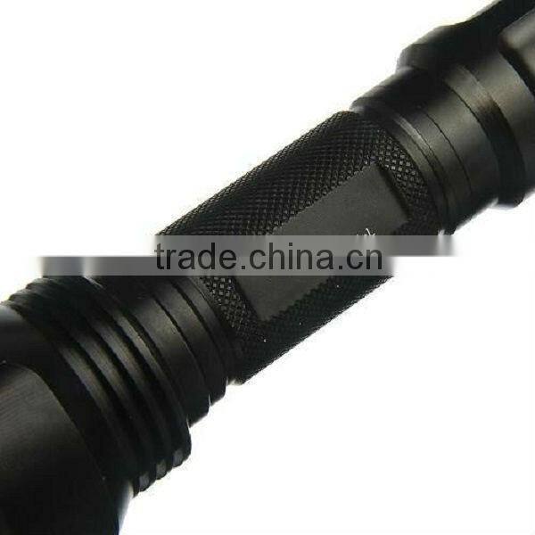 1000 Lumen 1 Mode LED Flashlight