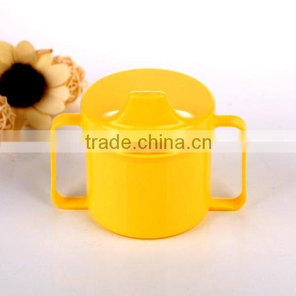 Water drinking two handle baby cup with lid