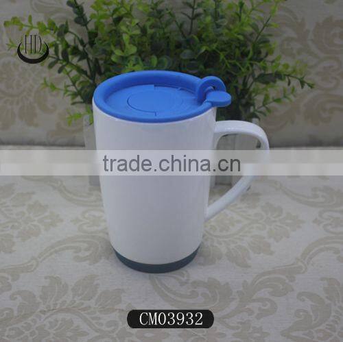 porcelain mugs and cups with lid and base,ceramic mug with silicone lid