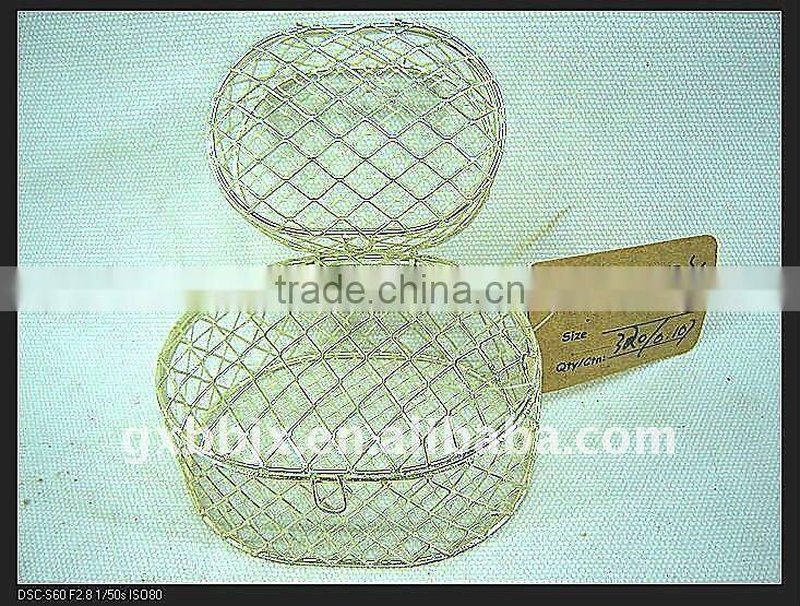 Silver iron wire storage box with lid