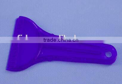 China factory directly cheap windshield window plastic ice scraper for glass