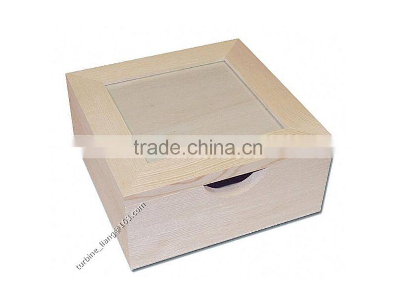 Woode Napkin Box With Photo