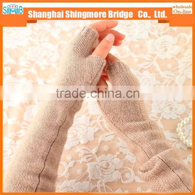 2017 alibaba china hot sales new style high standard wool yarn glove half finger for women