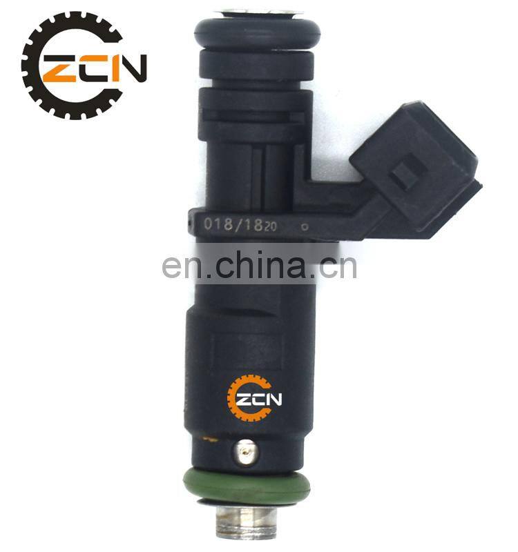 5WY-2E01B Fuel Injector D147004452