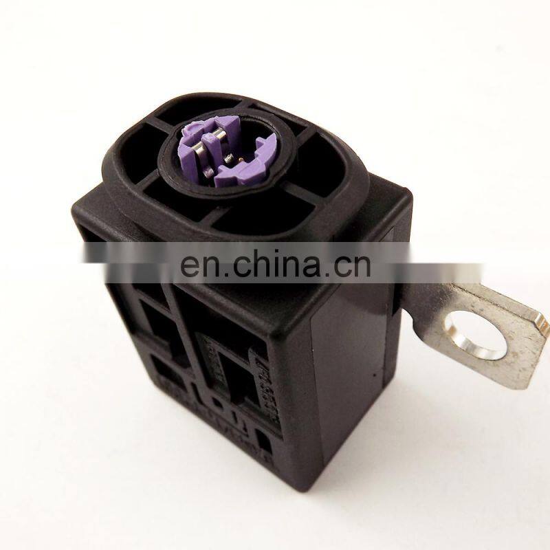 Battery Fuse Overload Protection Trip Standard for A4 A5 A6 Q5 Q7 4F0915519