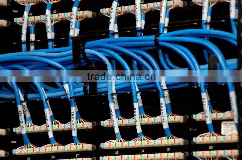 IU horizontal retractable cable organizer