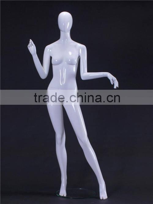 Christmas window display female mannequins with abstract face