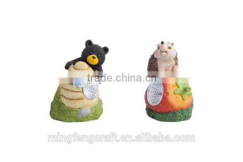 Resin hedgehog animal solar light statues