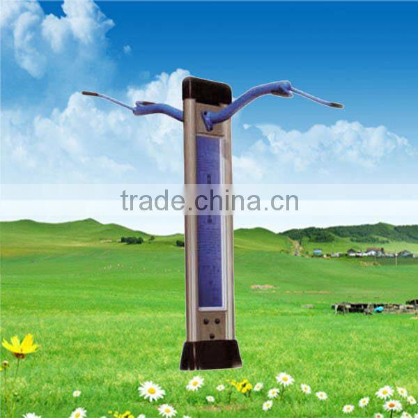 Royal pull-up bracket outdoor fitness center