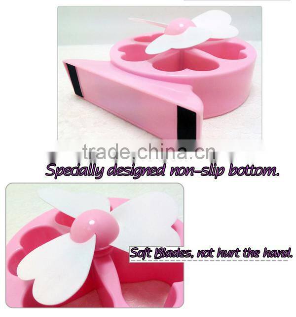 Cool Rechargeable battery mini fan with usb Line Modern Best-Selling desktop Fan Soft Blade Portable Fan