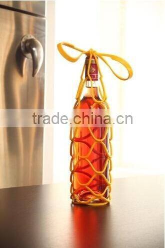 Silicone wine bottle holder and mat with OEM/ODM design