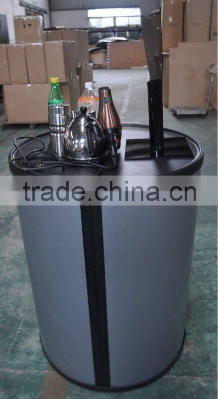 supermarket merchandise display promotion table