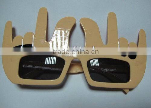 latest fashion plastic sunglasses