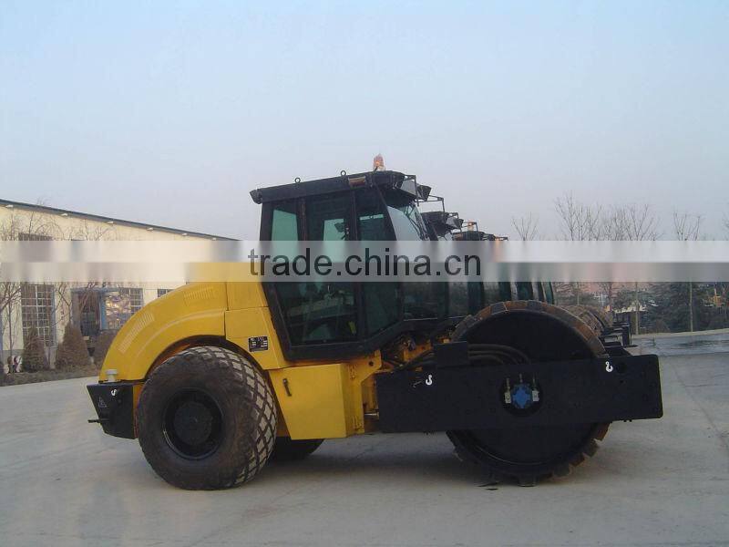 8 ton with CE hydraulic vibratory road roller, easy to handle raod roller