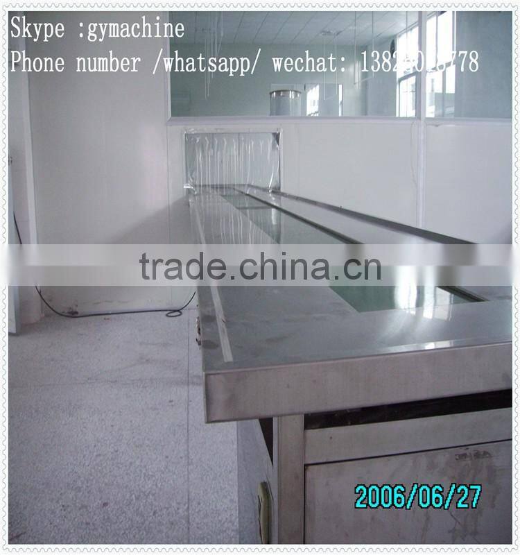 Stainless steel transportation table