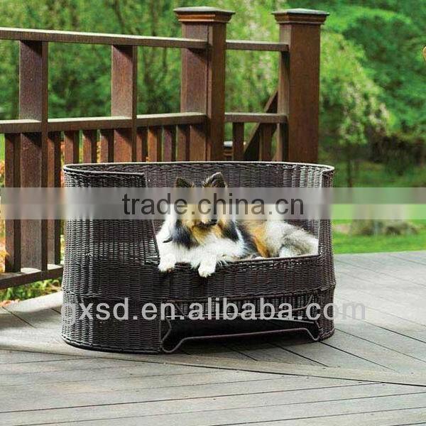 S&D Newest excellent quality factory price Happy Lives rattan pet house wholesale