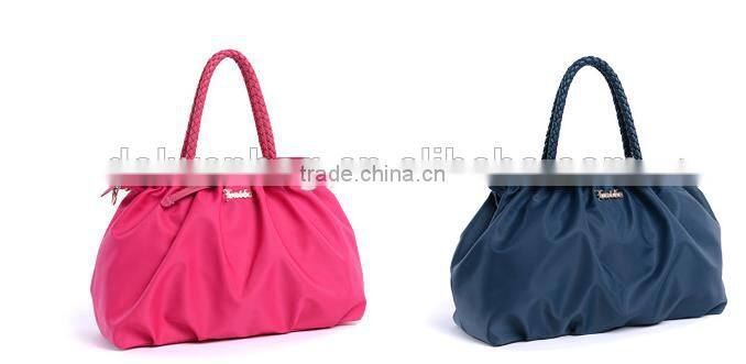 Fashion newest nylon pleated handbag for women
