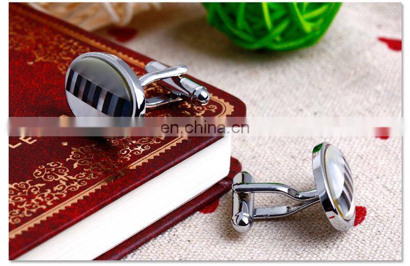 Fashion Design Shell Cufflink For Men