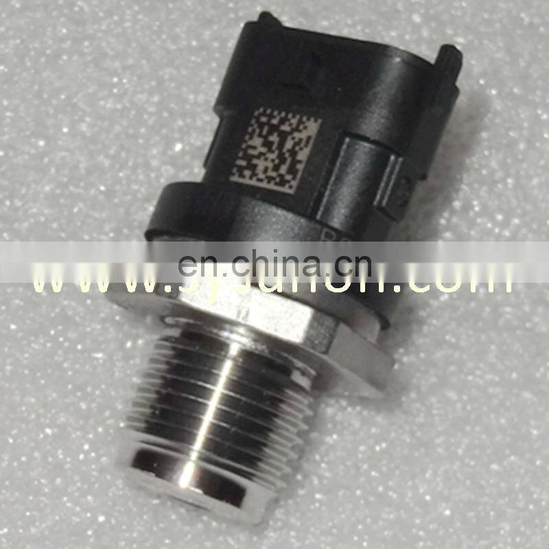 genuine engine parts auto sensor 5260246 2831362 5297641 QSB6.7 common rail pressure sensor for Excavator/wheel loader
