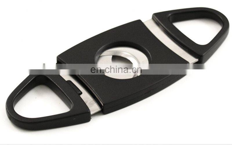 HQJ051 Hongqiang Plastic Two Finger Stretching Cigar Cutter