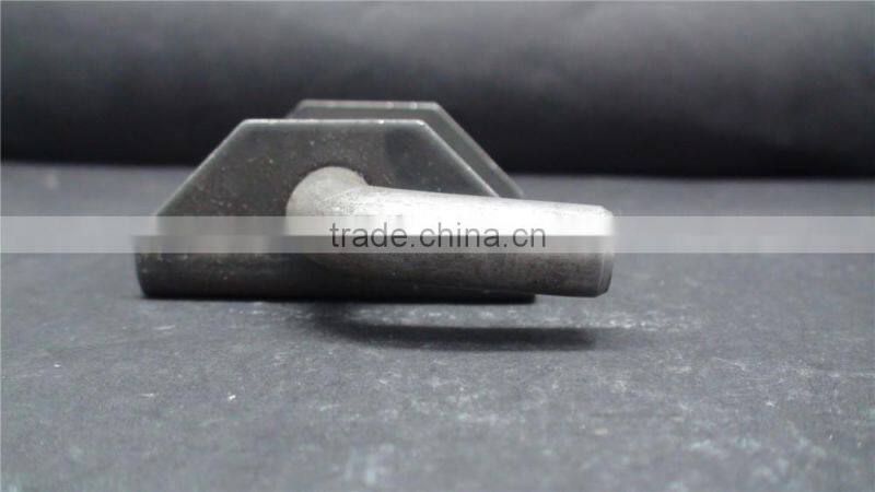 02418 Spring Loaded latches