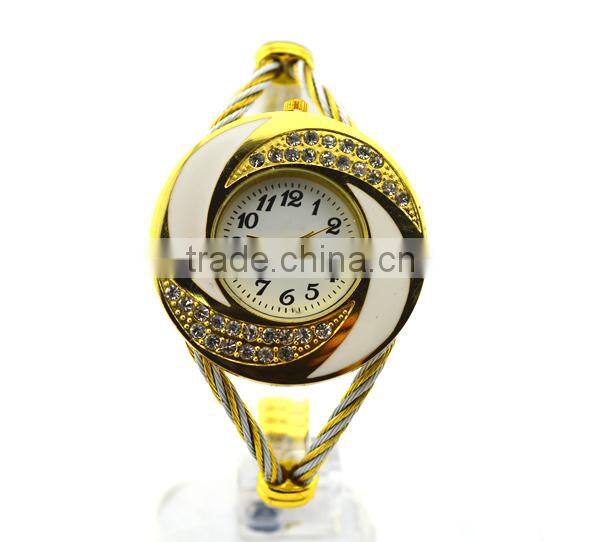 alibaba hot sell watch in spanish express beautiful crystal watch glass face bracelet watch