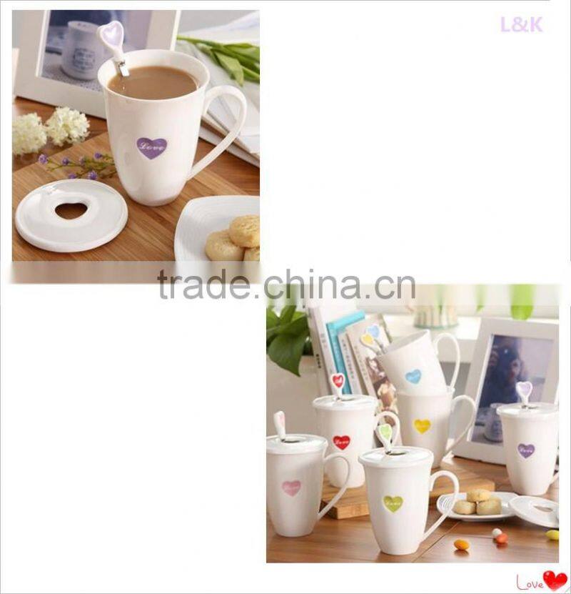heart shape ceramic coffee cup with spoon/heart shaped ceramic cup with lid