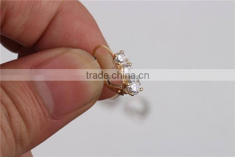 Simple jewellery design lever back 14k gold and cz earrings