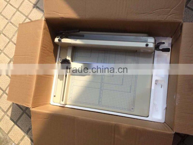 Guillotine Manual Paper Cutting Machine (WD-858A3)