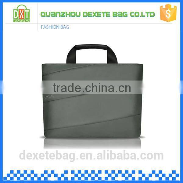 Low price promotional mens canvas laptop bags wholesale