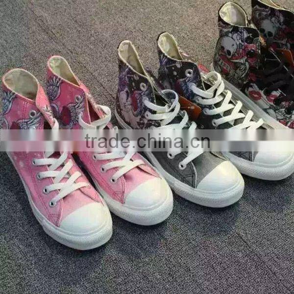 Digitally printed canvas shoes men at cheap price in yiwu wholesale