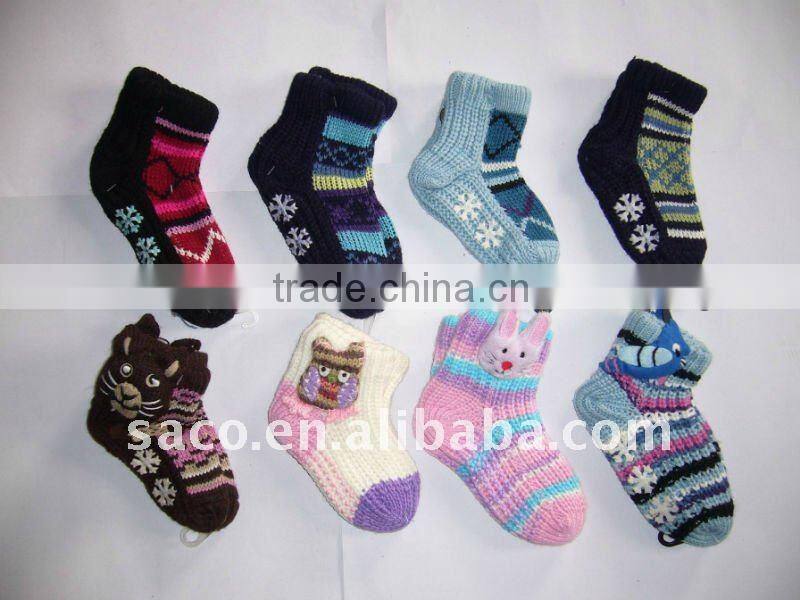 Fashion children's sock with the animal pattern on it