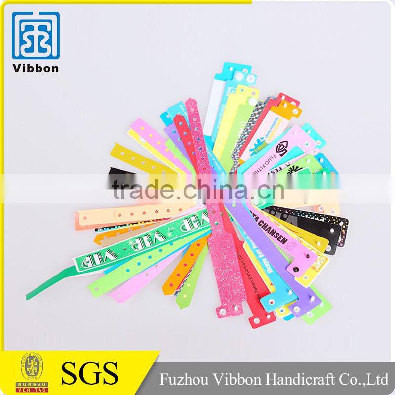 Enjoy High Quality Colorful Vinyl Wristband with Customized Logo