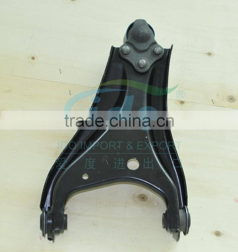 auto track control arm for renault logan/dacia logan parts 545016746R 545006542R