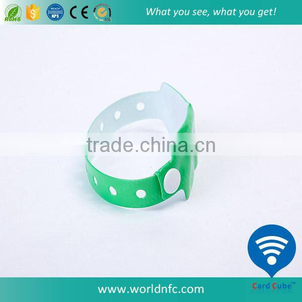 Good Quality 13.56MHz ISO 14443A Ultralight NFC PVC Wristbands